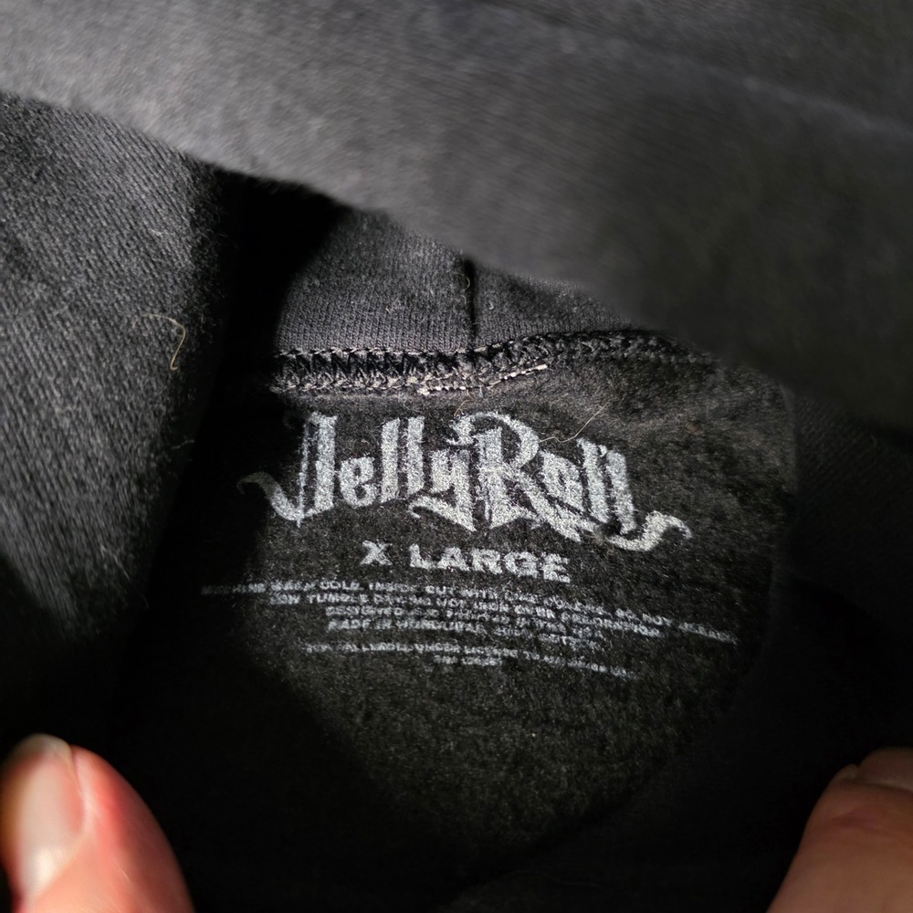Jelly Roll Mens XL Hoodie Black Beautifully Broken Skull Graphic Tour Sweatshirt - Picture 4 of 5